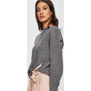 Noisy May - Sweter. Swetry klasyczne marki Noisy may. W wyprzedaży za 119,90 zł.