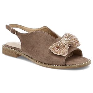 Sandały damskie S. Barski, materiałowe z ozdobną kokardą na płaskim obcasie i ze sprzączką, beżowe, KV51-014. Brązowe sandały S.BARSKI, z aplikacjami, z materiału, bez obcasa, na płaskiej podeszwie, bez zapięcia. Za 109,00 zł.