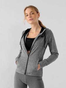 4F Bluza treningowa rozpinana z kapturem damska XS. Czarne bluzy 4f, xs, bez wzorów, z dzianiny, z kapturem. Za 179,99 zł.