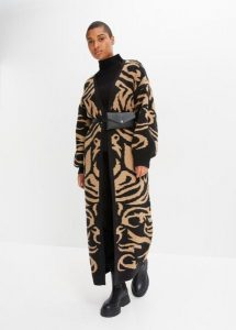 Długi płaszcz dzianinowy. Czarne płaszcze bonprix, bez wzorów, z dzianiny, bez kaptura. Za 189,99 zł.