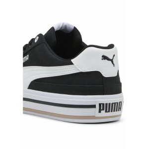 Sneakersy unisex Court Classic Vulcanised Formstrip PUMA Black White. Białe buty sportowe Puma, bez wzorów, bez zapięcia. Za 257,05 zł.