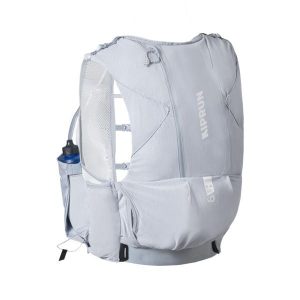 Plecak do biegania w terenie damski Kiprun 900 8 litrów + 2 softflaski 500 ml. Białe plecaki KIPRUN. Za 359,99 zł.