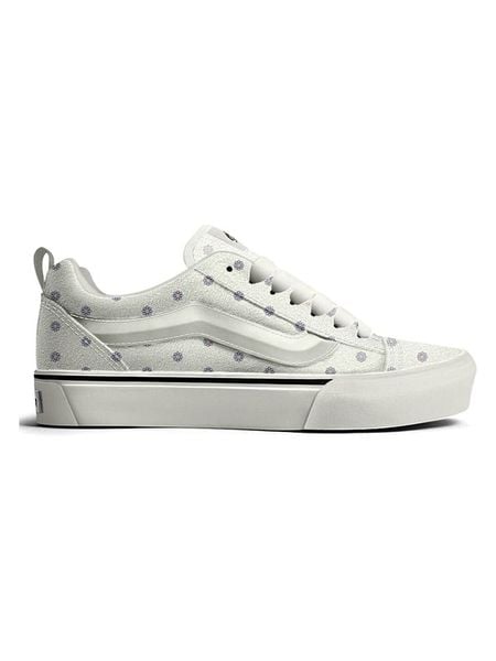 Vans Skórzane sneakersy "Knu Skool" w kolorze białym rozmiar: 37. Białe trampki Vans, bez wzorów, bez zapięcia. Za 210,81 zł.