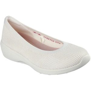 Mieszkania Skechers Arya - Fancy You, Kobiety. Brązowe buty sportowe Skechers, bez wzorów, bez zapięcia. Za 390,00 zł.