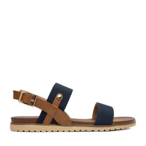 Sandały Beverly Hills Polo Club. Niebieskie sandały Beverly Hills Polo Club, bez wzorów, bez obcasa, na płaskiej podeszwie, bez zapięcia. Za 129,99 zł.