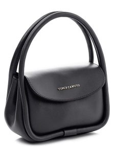 Vince Camuto Torebka "Como" w kolorze czarnym - 19 x 15 x 9 cm rozmiar: onesize. Czarne torebki klasyczne Vince Camuto, bez wzorów, z materiału, przez ramię, bez dodatków. Za 108,99 zł.