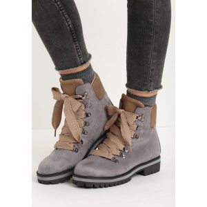 Ciemnoszare Traperki Rapid Growth. Buty zimowe marki Born2be. Za 64,99 zł.