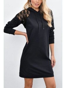 Milan Kiss Sukienka w kolorze czarnym rozmiar: XL. Czarne sukienki Milan Kiss, na co dzień, xl, bez wzorów, z koronki, bez kołnierzyka, bez ramiączek, mini, proste. Za 165,99 zł.