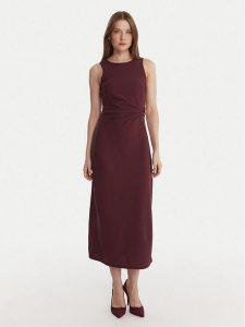 Vero Moda Sukienka koktajlowa Hosanna 10337644 Fioletowy Slim Fit. Fioletowe kombinezony Vero Moda, xl, bez wzorów, z syntetyku, wizytowe, bez kołnierzyka, bez ramiączek. Za 149,99 zł.