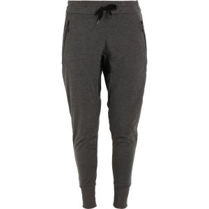 Elle Sport ULTIMATE SLOUCH Spodnie treningowe black. Spodnie dresowe marki Elle Sport. W wyprzedaży za 136,95 zł.