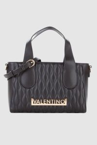 VALENTINO Czarna mała shopperka Copacaban. Czarne shopper bag Valentino by Mario Valentino, bez wzorów, małe, bez dodatków. W wyprzedaży za 499,99 zł.