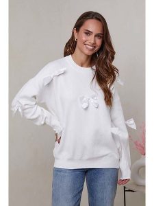 Soft Cashmere Sweter w kolorze białym rozmiar: 38/40. Białe swetry oversize Soft Cashmere, bez wzorów, bez ramiączek. Za 152,99 zł.