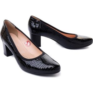 BIOECO BY ARKA 5175 czarny, czółenka damskie. Czarne czółenka Bioeco by Arka, bez wzorów, ze skóry, bez obcasa, na obcasie, bez zapięcia. Za 182,94 zł.