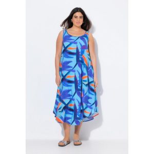 Damskie Sukienka midi kwiaty krój trapezowy okrągły dekolt bez rękawów. Niebieskie sukienki Ulla Popken, l, bez wzorów, z materiału, sportowe, bez kołnierzyka, plus size, bez ramiączek, midi, sportowe. Za 279,99 zł.