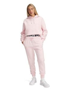 Under Armour Spodnie dresowe w kolorze jasnoróżowym rozmiar: XS. Różowe spodnie dresowe Under Armour, xs, bez wzorów, z dresówki. Za 88,02 zł.