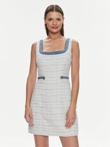 Guess Sukienka codzienna W4RK16 WFWV2 Błękitny Bodycon Fit. Niebieskie kombinezony Guess, xxl, z aplikacjami, z syntetyku, bez kołnierzyka, bez ramiączek. Za 409,99 zł.