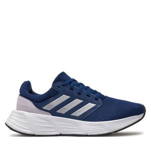 Buty do biegania adidas. Niebieskie buty sportowe ADIDAS, bez wzorów, bez zapięcia, do biegania. Za 199,99 zł.