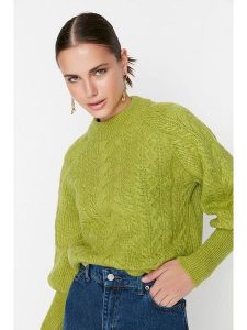 Trendyol Sweter w kolorze zielonym rozmiar: M. Zielone swetry oversize Trendyol, m, bez wzorów, ze splotem, bez ramiączek. Za 100,52 zł.