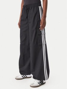Adidas Spodnie dresowe Firebird Adilenium Twill 3S Cargo Trousers KQ6428 Czarny Relaxed Fit. Czarne spodnie dresowe ADIDAS, s, bez wzorów, z dresówki. Za 369,99 zł.
