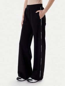 EA7 Emporio Armani Spodnie dresowe 7W000961 AF12501 UC001 Czarny Flared Fit. Czarne spodnie dresowe EA7 Emporio Armani, xxl, bez wzorów, z dresówki. Za 489,99 zł.