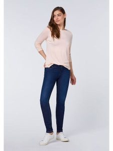 Detto Fatto Koszulka w kolorze jasnoróżowym rozmiar: 44. Różowe bluzki Detto Fatto, bez wzorów, z wiskozy, bez kołnierzyka, bez ramiączek. Za 82,99 zł.