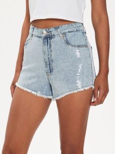 Liu Jo Szorty jeansowe UA4263 D4889 Niebieski Regular Fit. Niebieskie szorty Liu Jo, bez wzorów, z bawełny. Za 979,99 zł.