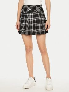 Guess Spódnica mini W5RD0N WH7H0 Czarny Regular Fit. Czarne spódnice Guess, m, z aplikacjami, z syntetyku, mini. Za 299,99 zł.