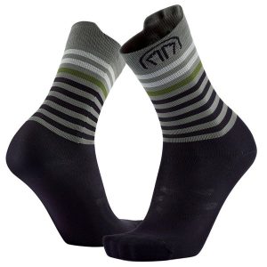 Skarpety do biegania dorosly Sidas Run Anatomic Light Crew wysokosc goleni. Szare skarpetki SIDAS, bez wzorów, ze skóry. Za 73,00 zł.