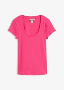 T-shirt z czystej bawełny organicznej. Czerwone t-shirty bonprix, bez wzorów, z bawełny, bez kołnierzyka, bez ramiączek. Za 24,99 zł.