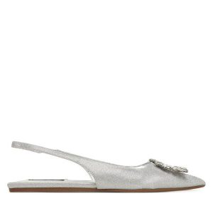 Sandały Steve Madden. Szare sandały Steve Madden, bez wzorów, bez obcasa, na płaskiej podeszwie, bez zapięcia. Za 319,99 zł.