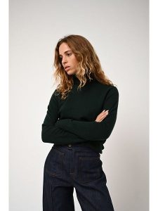 AUTHENTIC CASHMERE Kaszmirowy golf "Bise" w kolorze ciemnozielonym rozmiar: L. Zielone golfy AUTHENTIC CASHMERE, bez wzorów, z kaszmiru. Za 223,99 zł.
