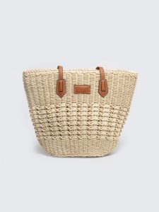 Torebka damska pleciona beżowa Signa 801. Brązowe shopper bag Big Star, z aplikacjami, ze skóry, bez dodatków. Za 219,99 zł.
