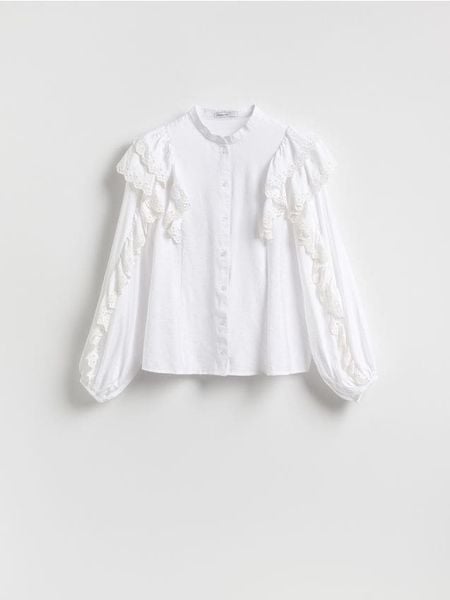 Koszula z falbanami - biały. Białe koszule Reserved, l, bez wzorów, z tkaniny, bez kołnierzyka, bez ramiączek. Za 139,99 zł.