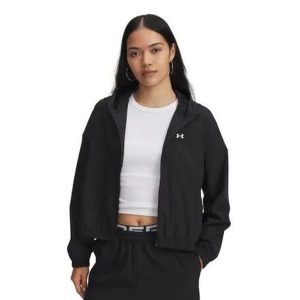 Kurtka Under Armour Rival Woven Hoody. Czarne kurtki Under Armour, bez wzorów, bez kaptura. Za 249,99 zł.