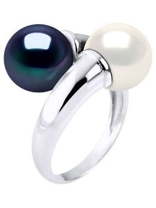 ATELIERS SAINT GERMAIN Srebrny pierścionek z perłami rozmiar: 54. Białe pierścionki ATELIERS SAINT GERMAIN, z perłą, srebrne. Za 438,21 zł.