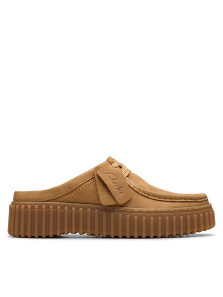 Clarks Klapki Torhill Mule 26181196 Brązowy. Brązowe klapki Clarks, bez wzorów, ze skóry, bez obcasa. Za 489,99 zł.