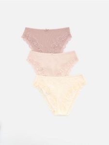 Majtki typu figi 3 pack - jasnożółty. Żółte figi Reserved, bez wzorów. Za 59,99 zł.