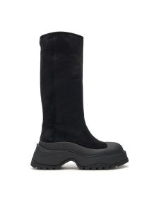 Bronx Kozaki 14367-C Czarny. Czarne kozaki Bronx, bez wzorów, z materiału, bez obcasa, na płaskiej podeszwie, bez zapięcia. Za 599,99 zł.