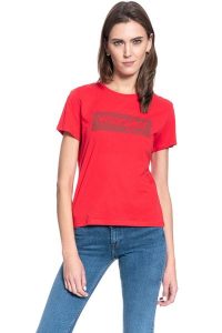 DAMSKI T-SHIRT WRANGLER LOGO TEE LOLLIPOP RED W7P3EVXSK 112132042. Czerwone t-shirty Wrangler, xs, bez wzorów, bez kołnierzyka, bez ramiączek. Za 69,99 zł.