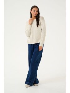 Kaffe Sweter "Gerdi" w kolorze beżowym rozmiar: M. Brązowe swetry oversize Kaffe, m, bez wzorów, ze splotem, bez ramiączek. Za 127,35 zł.