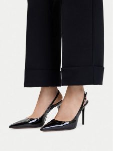 Nine West Szpilki CEO-TS6379-03 Czarny. Czarne szpilki Nine West, bez wzorów, ze skóry, bez obcasa. Za 229,99 zł.