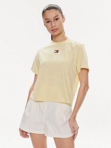 Tommy Jeans T-Shirt Badge DW0DW17391 Żółty Boxy Fit. Żółte t-shirty Tommy Jeans, xs, bez wzorów, z jeansu, bez kołnierzyka, bez ramiączek. Za 189,99 zł.