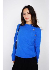 C& Jo Sweter w kolorze niebieskim rozmiar: 40. Niebieskie swetry oversize C& Jo, bez wzorów, z kaszmiru, bez ramiączek. Za 159,43 zł.