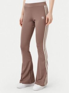 Adidas Legginsy JD4601 Beżowy Flare Fit. Brązowe legginsy ADIDAS, bez wzorów, z syntetyku. Za 149,99 zł.
