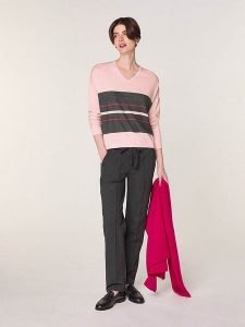 Rodier Wełniany sweter w kolorze jasnoróżowo-zielonym rozmiar: S. Różowe swetry oversize Rodier, s, bez wzorów, z wełny, bez ramiączek. Za 252,99 zł.