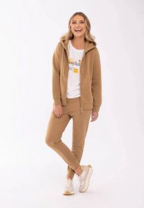 Spodnie dresowe N-MONSI. Brązowe spodnie dresowe Volcano, plus size, bez wzorów, z bawełny. Za 129,99 zł.