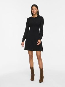 Vila Sukienka "Kerry" w kolorze czarnym rozmiar: XL. Czarne sukienki Vila, xl, bez wzorów, bez kołnierzyka, bez ramiączek, mini. Za 134,95 zł.