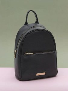 Plecak - czarny. Czarne plecaki Sinsay. Za 49,99 zł.