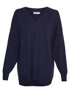 MOSS COPENHAGEN Sweter "Neila Rachelle" w kolorze granatowym rozmiar: XS/S. Niebieskie swetry oversize Moss Copenhagen, s, bez wzorów, z wiskozy, bez ramiączek. Za 79,03 zł.