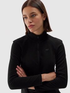 4F Bluza polarowa w kolorze czarnym rozmiar: L. Czarne bluzy 4f, l, bez wzorów, z materiału, bez kaptura. Za 65,95 zł.